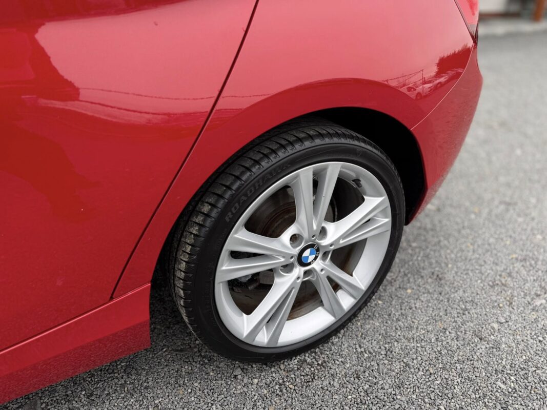 BMW Seria 1 118d DPF Aut. Edition Sport